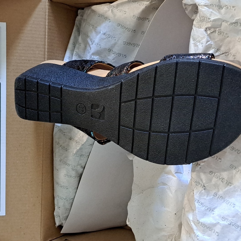 Revere Python Black Metallic Leather Sofia Sandal, Women Size 6 M - Picture 11 of 12